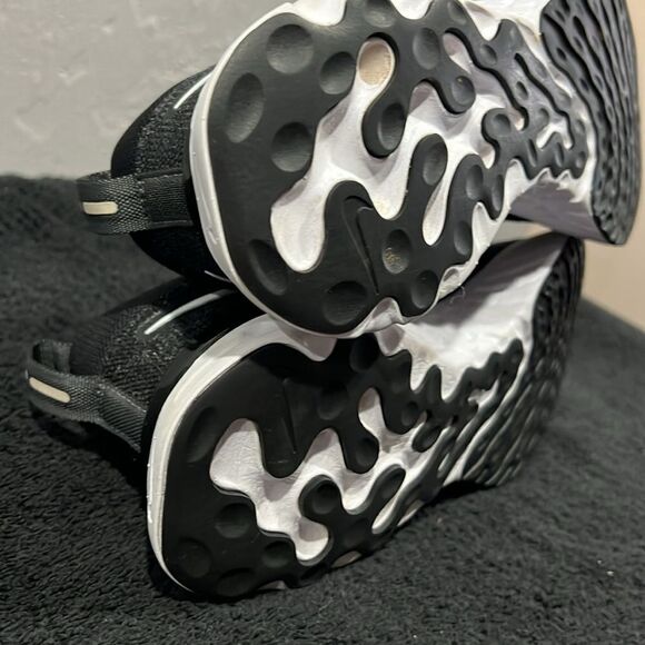 🔥 NIKE React Infinity Run Flyknit 2 Black Running Shoes Women Sz 6.5 - PERFECT - Picture 9 of 11